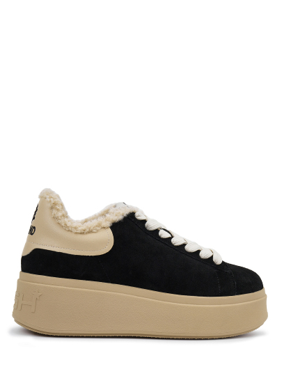 Sneakers sale kind hot sale